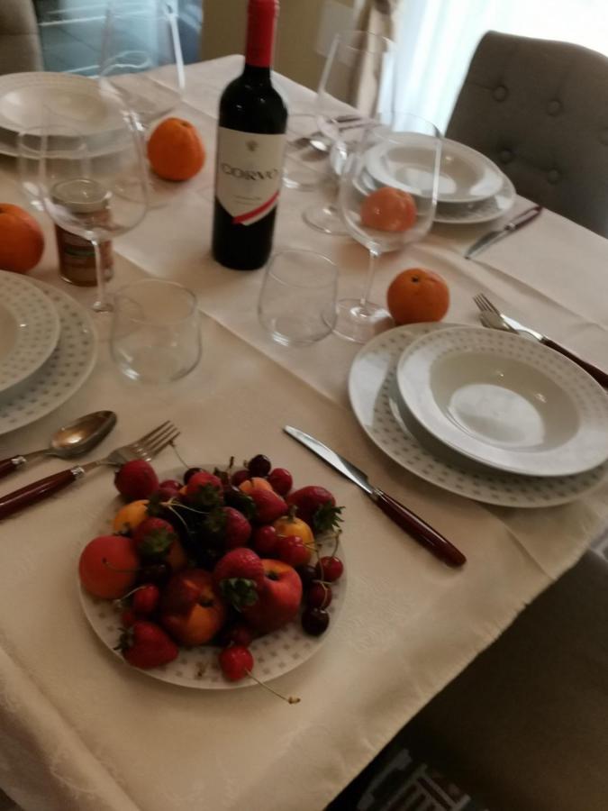 Luxury Apartment Via Genova Palermo Luaran gambar