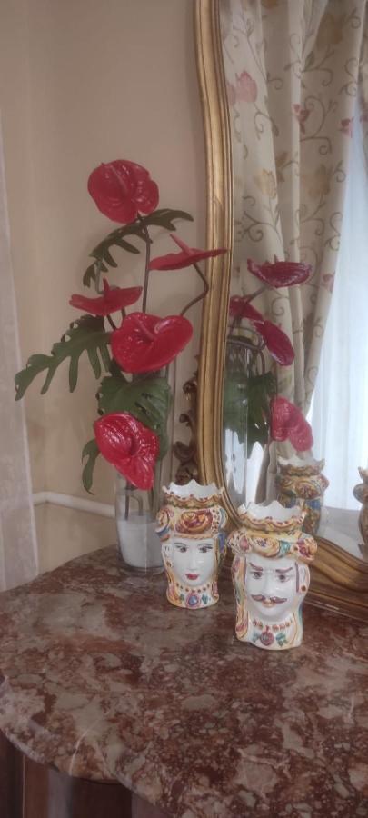 Luxury Apartment Via Genova Palermo Luaran gambar
