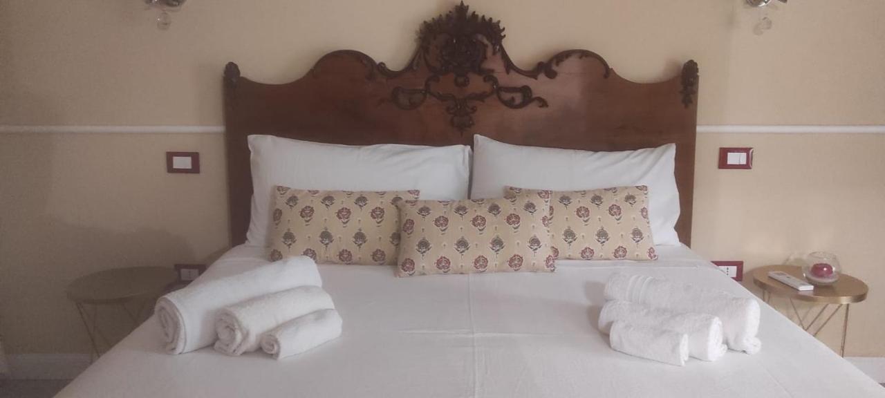Luxury Apartment Via Genova Palermo Luaran gambar
