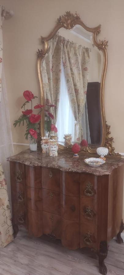 Luxury Apartment Via Genova Palermo Luaran gambar