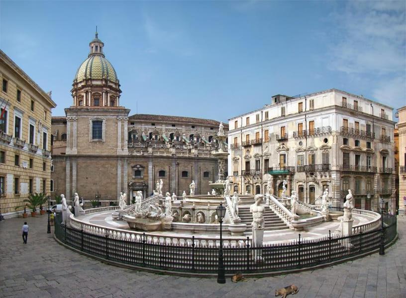 Luxury Apartment Via Genova Palermo Bilik gambar